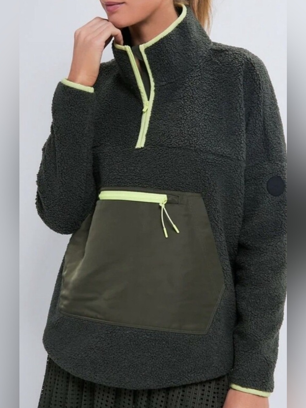 Tuckernuck Tnuck Sport Army Green Fleece Cady Quarter Zip Women’s size XL/XXL